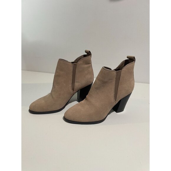Michael Kors Womens Suede Ankle Booties Size 6.5M Tan - Picture 11 of 12